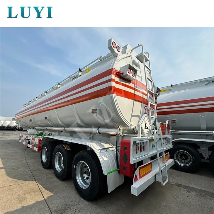 Semi-karru tat-tanker taż-żejt tal-liga tal-aluminju 45000L